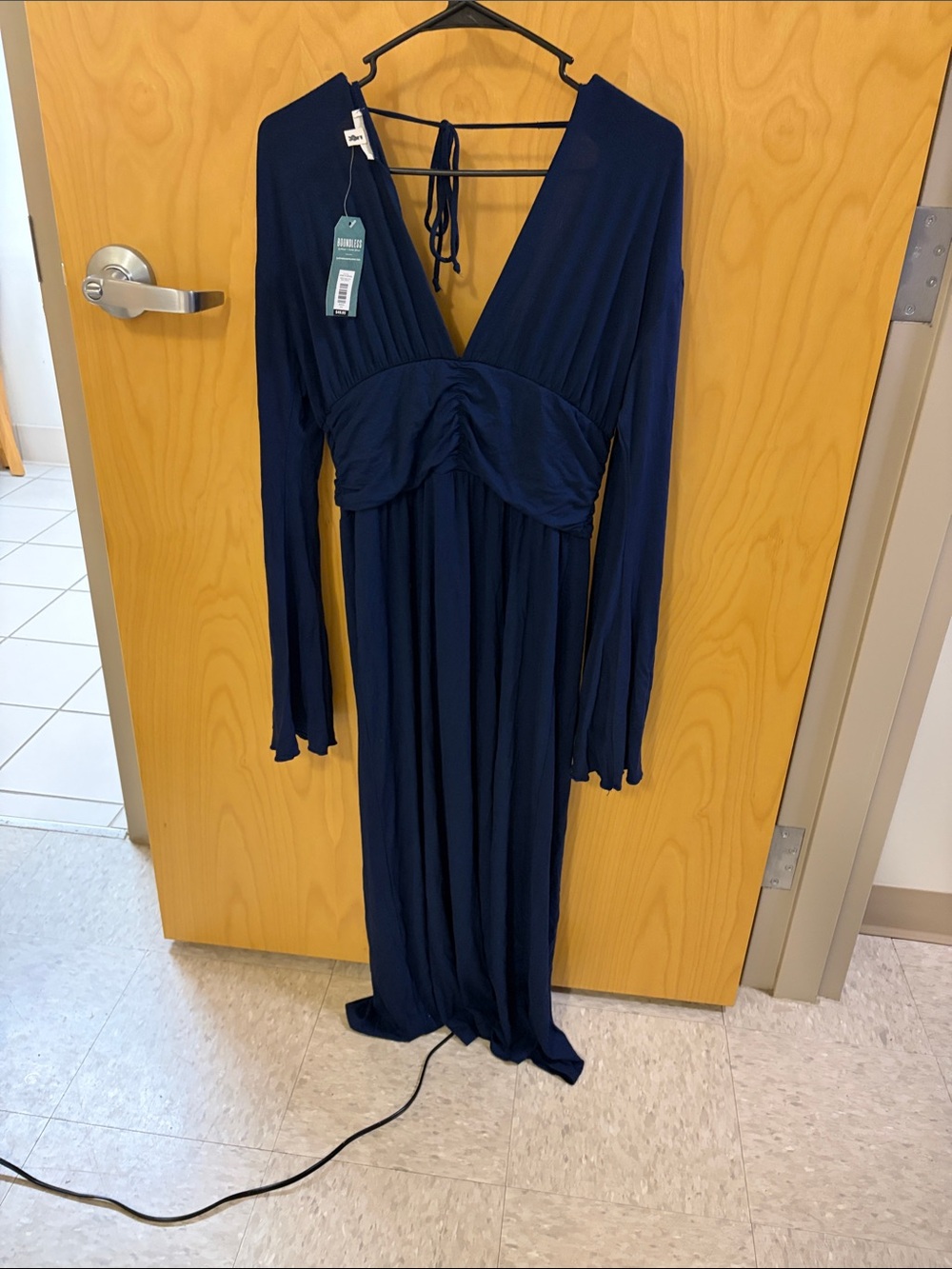 Navy Long-Sleeve V-Neck Maxi Dress